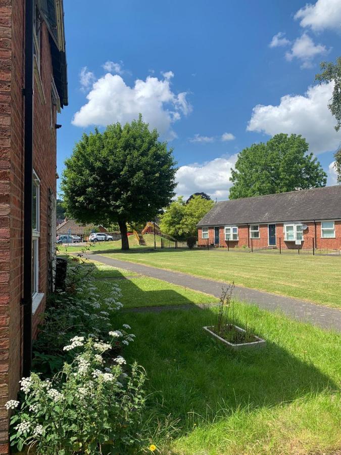 Old Street Terrace Villa Ludlow Exterior photo